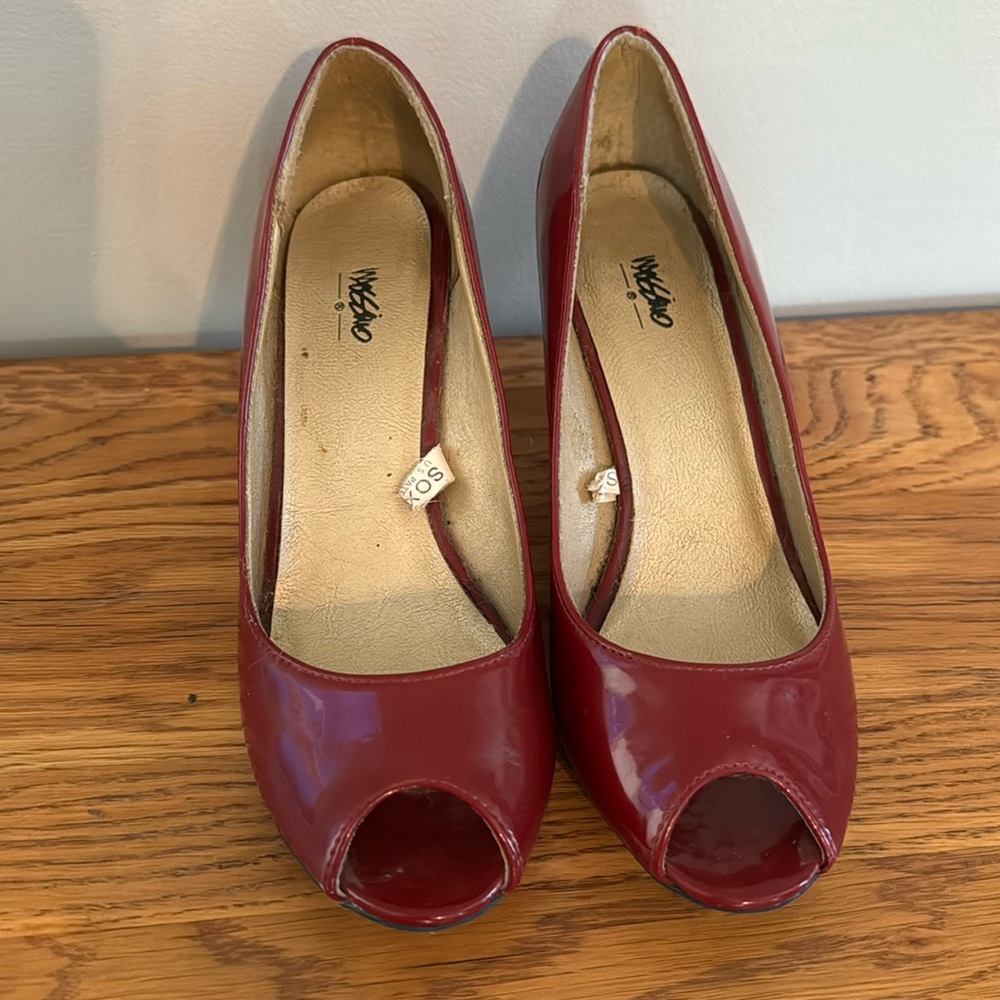 Mossimo Red Open Toed Pumps